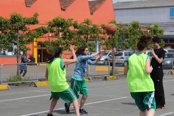 2012_0517_114154AA